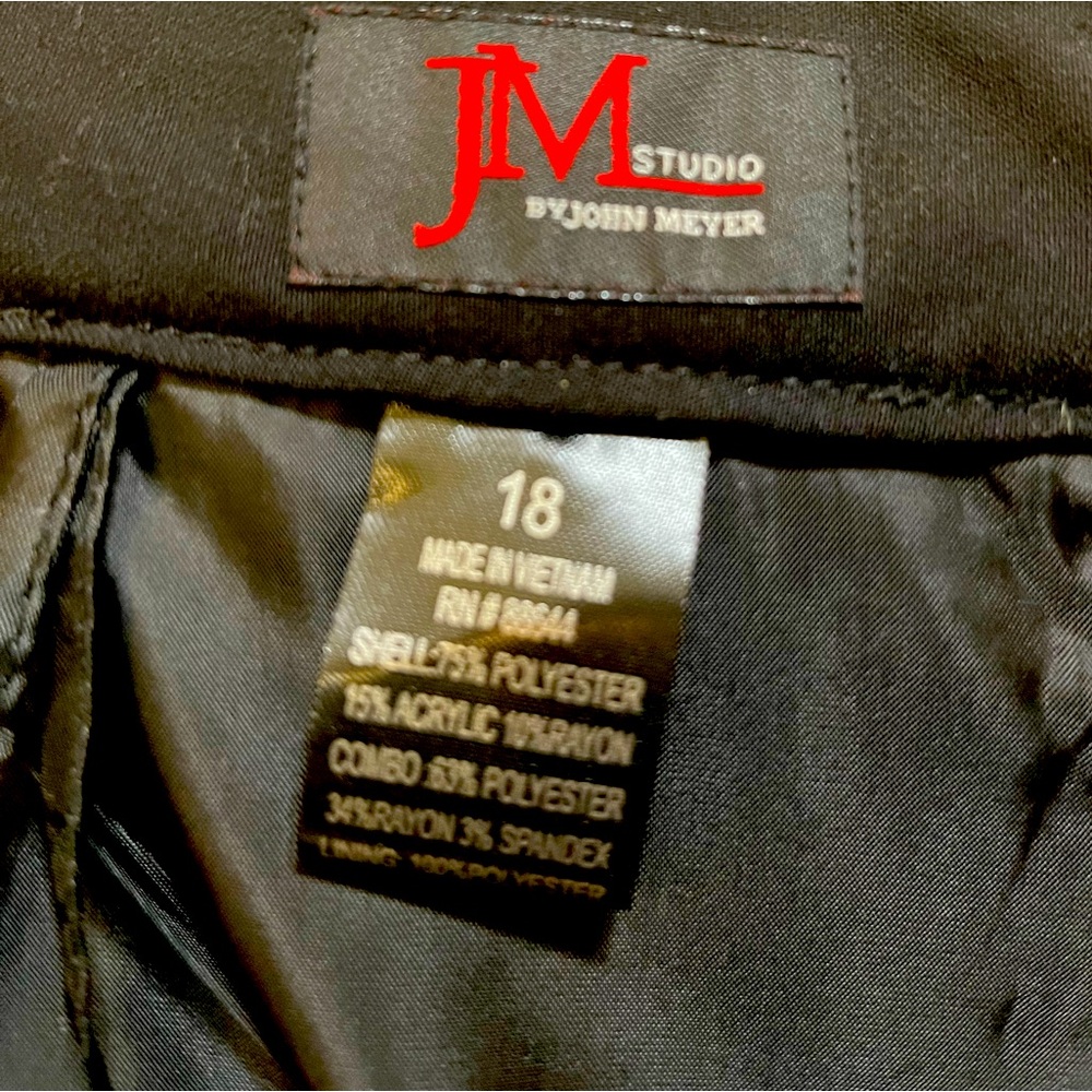 New with tags, beautiful nice tweed shirt with black on the sides. See photos - Picture 5 of 7